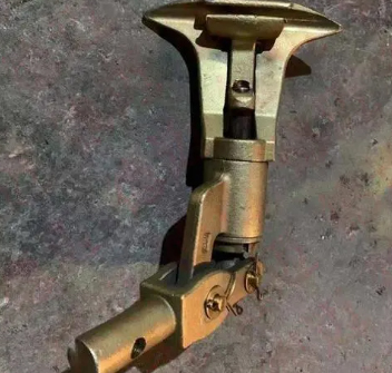 猴車抱索器鍛造與鑄造的區(qū)別